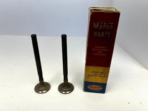 1952-1955 Dodge Desoto V8 Exhaust Valve Set of 2 1635767 NOS - Picture 1 of 2