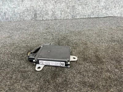 Módulo de computadora monitor de punto ciego Lexus 2015 Rc350 RCF 88162-0 W200 OEM Foto 1 de 3