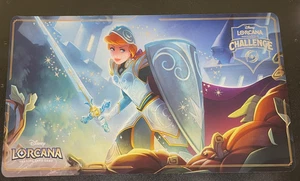 Disney Lorcana Challenge Exclusive DLC Foil Cinderella Stouthearted Playmat - Bild 1 von 1
