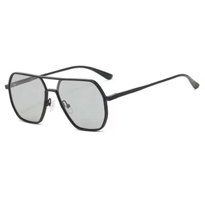 Day and Night UV Protective Sunglasses for For men Polarized for Comfort - Picture 1 of 2