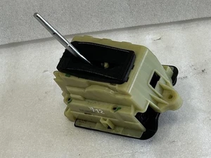 2010 2011 MERCEDES E350 C207 FLOOR GEAR SHIFTER 2042676324 - Picture 1 of 10