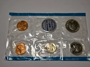 1969-P Uncirculated United States Mint Set ~ includes 1969-S Lincoln Cent ~ - Picture 1 of 12