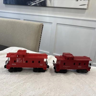 Lote de 2 Lionel Cabooses; 6059 M stl - calibre 6257 O Foto 1 de 4