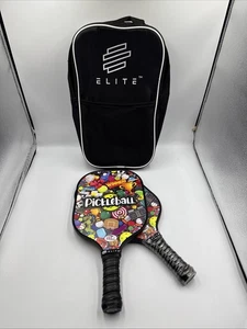 Elite Pickleball Paddel (2) & Aufbewahrungstasche, animierter Cartoon Muster Druck - Bild 1 von 1