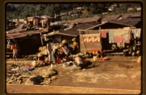 Lot 20 Kodachrome Slide 35mm  Hong Kong Kowloon Bay Causeway Bay Building 1973 - Picture 1 of 11