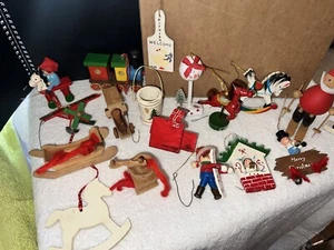 Vintage Wooden Christmas Ornaments Lot MCM 80’s Taiwan Homemade Some W/Names GUC - Picture 1 of 24