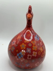 Tirelire coq poulet artisanal Pomme Pidou motif papillon rouge et floral - Photo 1/1