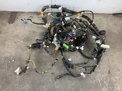 Arnés de cableado chasis delantero principal fabricante original Mazda Miata Mx5 1999-2000 1,8 NC10-67-230C Foto 1 de 4