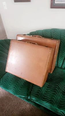Vintage 1940s 2=Piece Samsonite Luggage Set  - Image 1 of 4