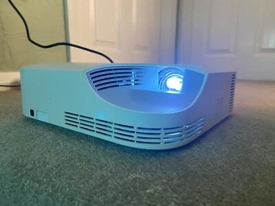 Casio XJ-V1 Projector With Remote and Power Cable- LOW HOURS - 772 Used lamp hrs - Image 1 of 4