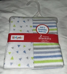 Kidgets 2 Flannel Triangles & Stripes Pattern Baby Receiving Blankets 29x29 New - Picture 1 of 20