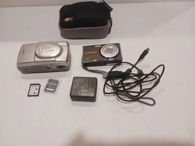 Olympus Digital Camera D-550 ZOOM Camedia 3.0 Megapixel 2.8, Digital FE, Acc. - Image 1 of 4