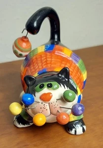 Collectible Amy LaCombe Whimsiclay Black Cat Wearing A Sweater Figurine 2002 - Imagen 1 de 4