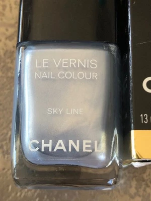 Chanel LE VERNIS SKY LINE Color de Uñas Agotado Nuevo en Caja GRATIS US SH Foto 1 de 4