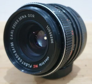 FLEKTOGON 35mm F/2.4 CARL ZEISS JENA DDR MC electric M42 Screw Mount Lens - Picture 1 of 10