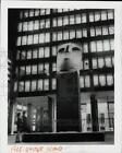 1968 photo de presse statue de l'île de Pâques dans la ville - neny28705