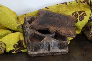 Late 19th Century Indian Wooden Spice Box (1) - Picture 1 of 6