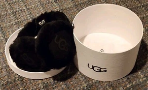 UGG Logo Women's Australia Sheepskin Earmuff Classic Black In Box NEW! - Picture 1 of 6