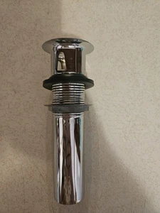 Badezimmer Waschbecken Abflussrohr 1 1/4 im Karton Kette und Stopfen fehlen  - Bild 1 von 4