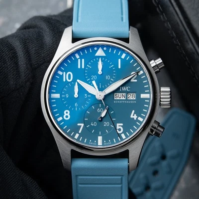 IWC Pilot's Watch Chronograph CLEAN 7/2025 Day Date Light Blue Dial Automatic 41 - Image 1 of 4