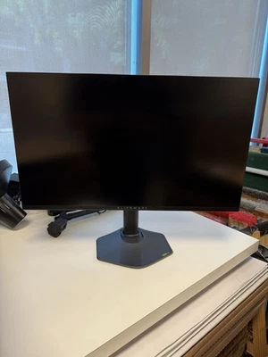 Alienware 27 4K Dual Resolution Gaming Monitor AW2725QF - Image 1 of 4