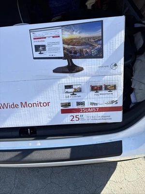 LG LIFE’s Good 21:9 Ultra wide Monitor 36UM57 New In Box Unused - Image 1 of 4