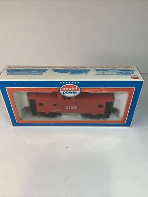 Model Power Ho Train 9125 Red Safety Caboose, Nice Condition - Image 1 of 4