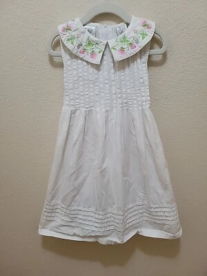 Vestido Vintage Insignia Niñas Talla 5 Fresas Cuello Plisado Blanco Sin Mangas Foto 1 de 4