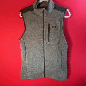 Under Armour Specialist Vest 1380272-182. Size Small. Green. NWT - Picture 1 of 6