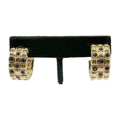 Pendientes perforados de aro de banda ancha de zafiro azul imitación tono dorado acanalados vintage de Avon Foto 1 de 4