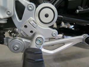 Repose-pieds conducteur 25 mm avec ABE pour BMW R nineT + Pure - Photo 1 sur 3