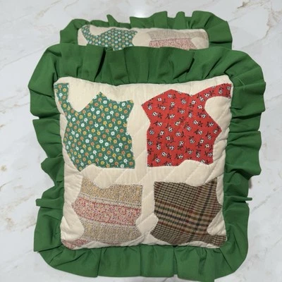 Pair Vintage Leaves Patchwork Green Throw Pillows Ruffles Quilted Country Boho - Image 1 of 4