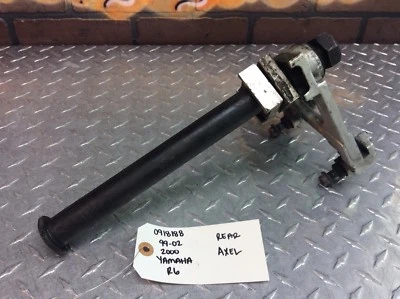 Yamaha YZF R6 2000 00 eje trasero rueda trasera llanta pivote perno eje A15 Foto 1 de 4