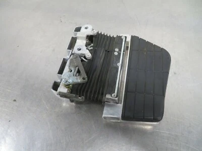 EB651 2000 00 HONDA GOLDWING 1500 SE ESTRIBO PASAJERO TRASERO DERECHO Foto 1 de 4