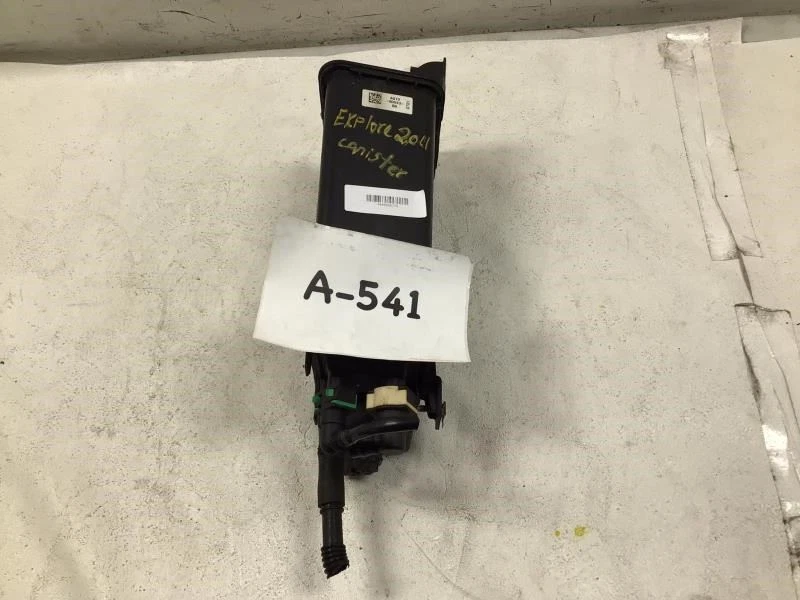 Ford Explorer XLT 2011 bote de vapor de combustible OEM+ Foto 1 de 4