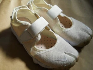 Nike Mujer Air Rift Summit White Sail DJ4639-121 US8 (W) Sin Caja En muy buena condición - Imagen 1 de 21