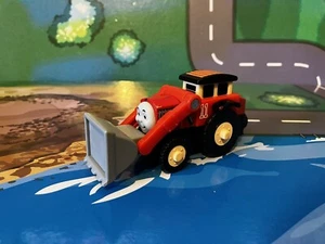 Wooden Railway JACK Front Loader Thomas & Friends Curve Brio Compatible - Picture 1 of 6