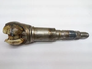 GM Tilt Column Center Shaft Fits 1978-1987 REGAL MONTE G BODY TRUCK CAMARO - Picture 1 of 6