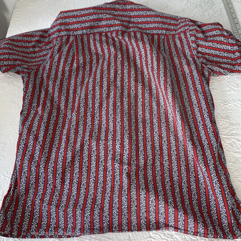 Gitman Bros Vintage Button Down Shirt Medium Red Blue Asian Characters (?) - Image 1 of 1