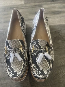 TALBOTS Tier SCHLANGENMUSTER QUASTEN GEPRÄGT HALBSCHUH GRÖSSE 7 1/2 M SLIPPER - Bild 1 von 6