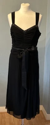 Vestido negro Next para ocasiones especiales talla Uk 14 sin mangas Foto 1 de 4