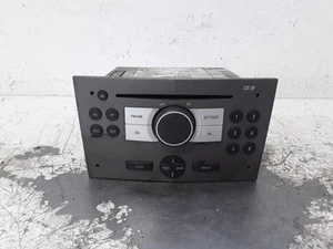 AUTORADIO PER OPEL Astra H Berlina 453116246 (04>07) - Foto 1 di 5