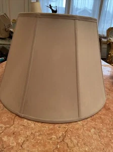 Off white lampshade 11 inches top opening 18 inches bottom opening - Picture 1 of 11
