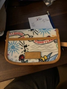 Dooney & Bourke Disney Clutch Purse - Picture 1 of 3