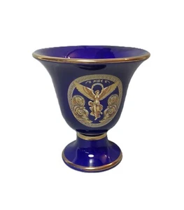 Pythagoras Tasse mit altgriechischer geflügelter Siegesgöttin Motiv Farbe blau - Bild 1 von 3