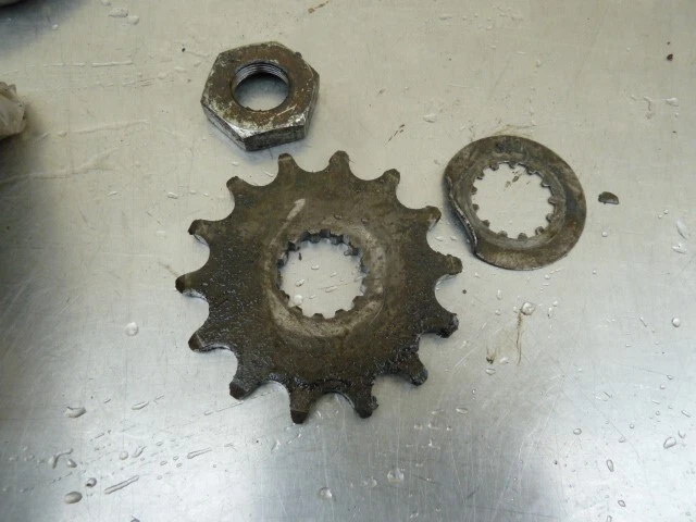 Arandela tuerca piñón delantero DT 1 DT1 250 Yamaha #C1 Foto 1 de 1
