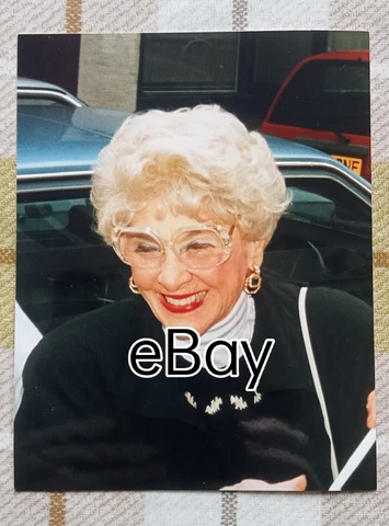Hildegarde (American Cabaret Star) Candid 5.5x4.25" Photo Cover