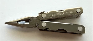 Leatherman Mini-Tool Multi-Tool USA - Foto 1 di 11