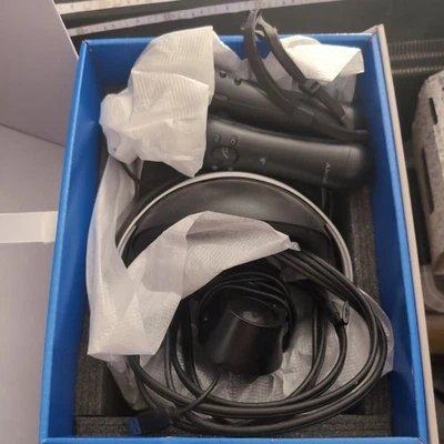 Playstation VR Brille - neuwertig - inkl. Spiel Rush of Blood (USK16) - Bild 1 von 3