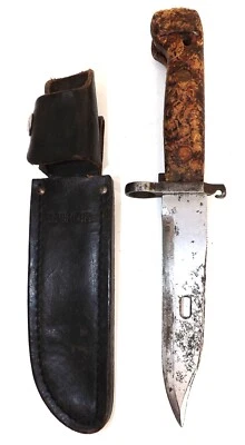 Vintage Romania Bakelite Bayonet knife- 5½" blade & leather case (non-original) - Image 1 of 4